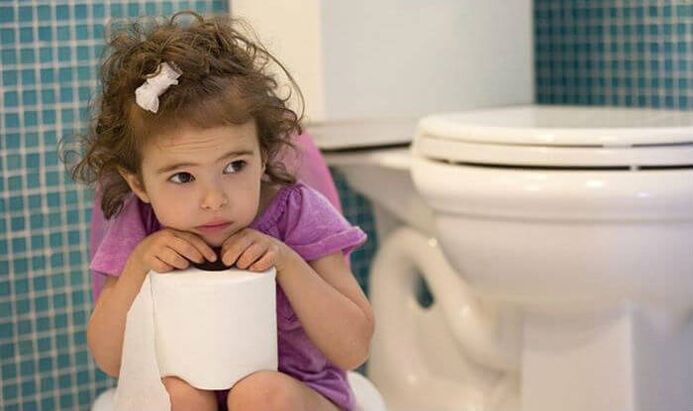 Los problemas intestinales indican la presencia de parásitos en el cuerpo del niño.